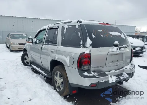 2005 Chevrolet Trailblazer Lt z USA, uszkodzony, nr VIN 1GNDT13S752297234